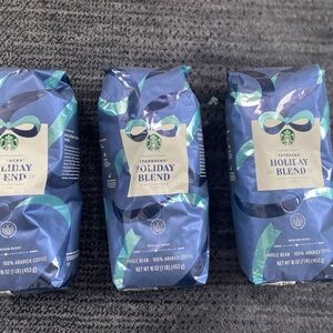 ⭐️Starbucks⭐️ 3- Holiday Blend 2025 – Whole Bean Coffee (1LB) bag